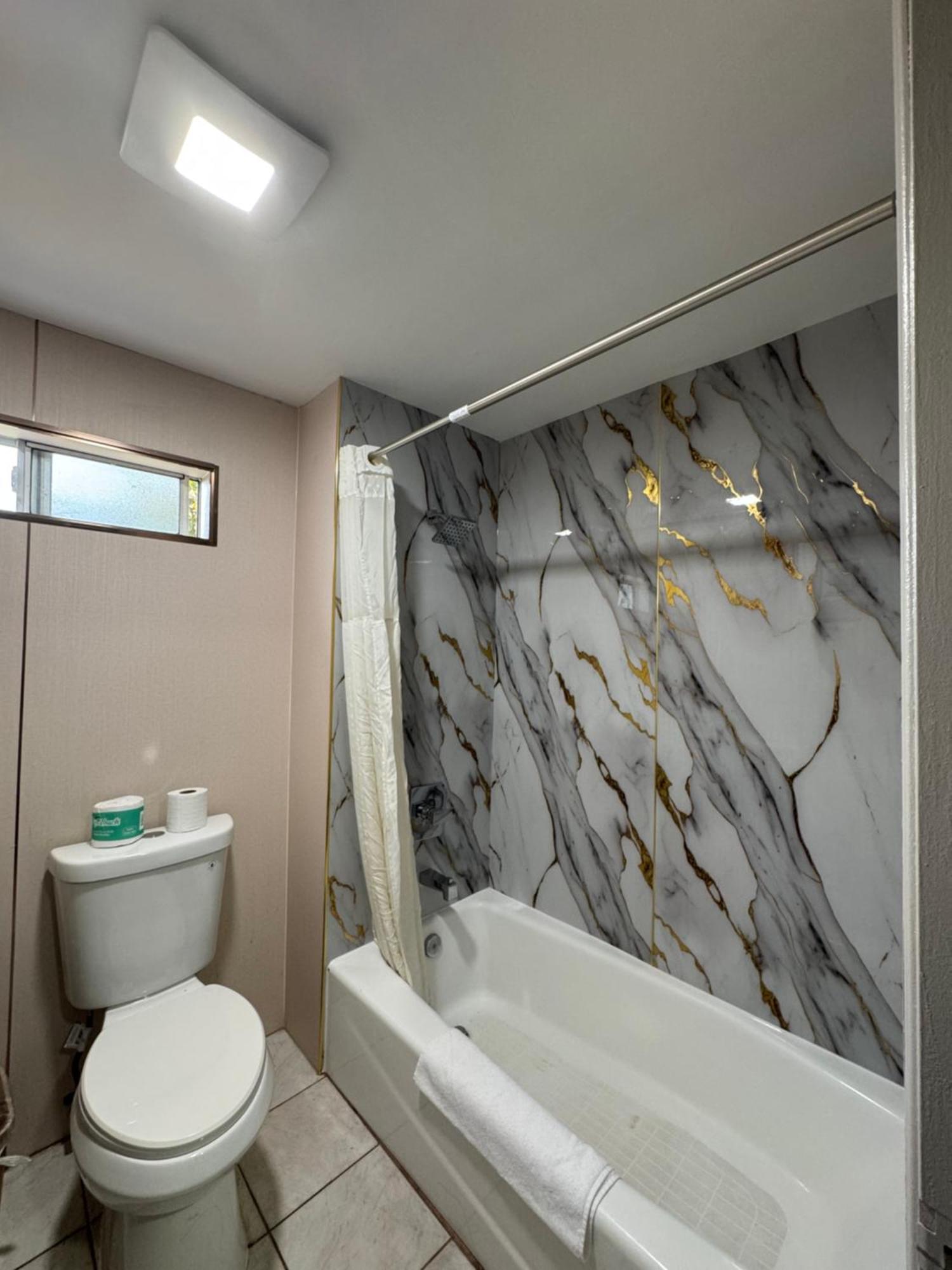 Rodeway Inn Ventura Εξωτερικό φωτογραφία